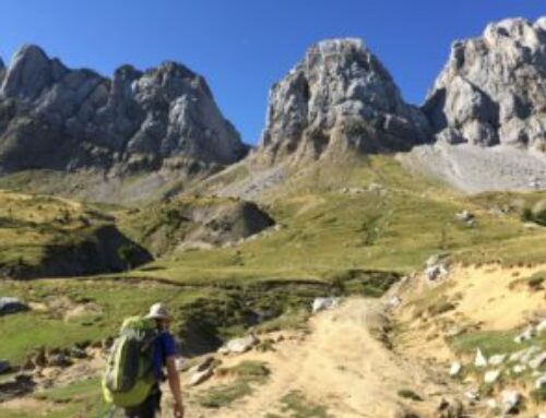 LA SENDA DEL OSO, VALLES OCCIDENTALES AUTOGUIADO.- Nivel II.- Bonito recorrido por el Parque Natural de los Valles Occidentales del Pirineo Aragonés, pasando por Hecho y Ansó hasta Francia, una zona ideal para el senderismo. Fechas: junio a octubre