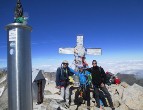 CIMAS MÍTICAS DEL PIRINEO ARAGONÉS: ANETO (3.404 m) «El Techo del Pirineo». Con Guía de Alta Montaña de Aragón Aventura. Posibilidad de hacer la ascensión en el día desde el valle o en dos días.