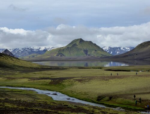 TREKKING DE LANDMANNALAUGAR.- Islandia. Recorrido por parajes donde el fuego y el hielo han moldeado algunos de los paisajes más bellos y salvajes de Europa.Salidas con guía de habla española, de julio a septiembre de 2026